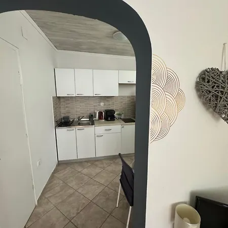 Apartmani Luciano Novalja Exterior photo