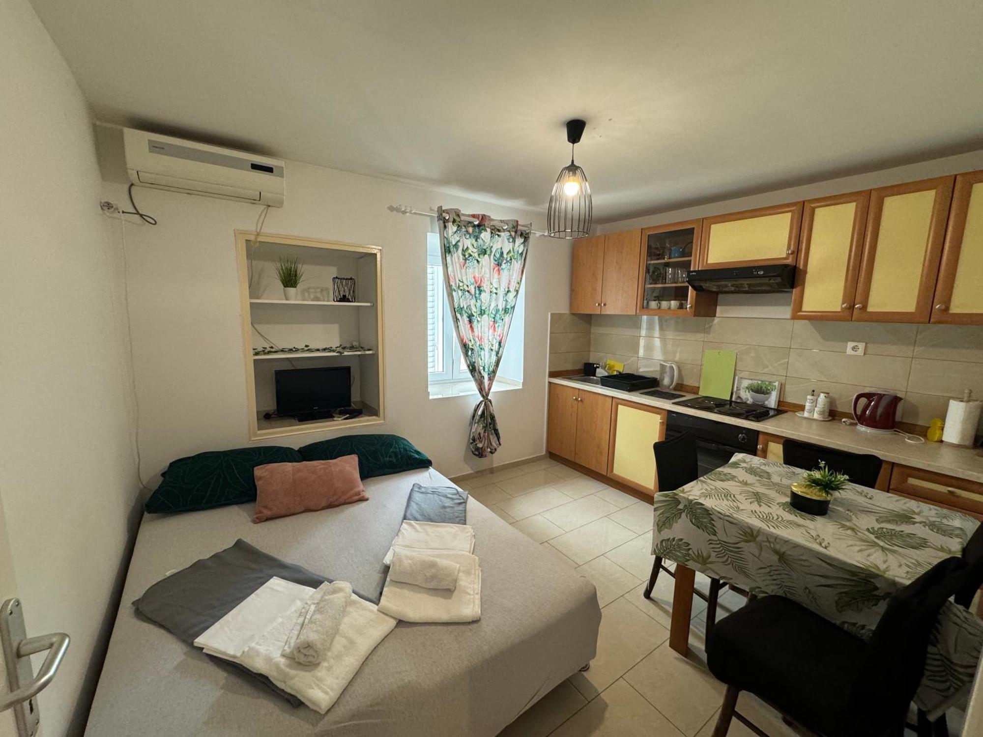 Luciano Apartment